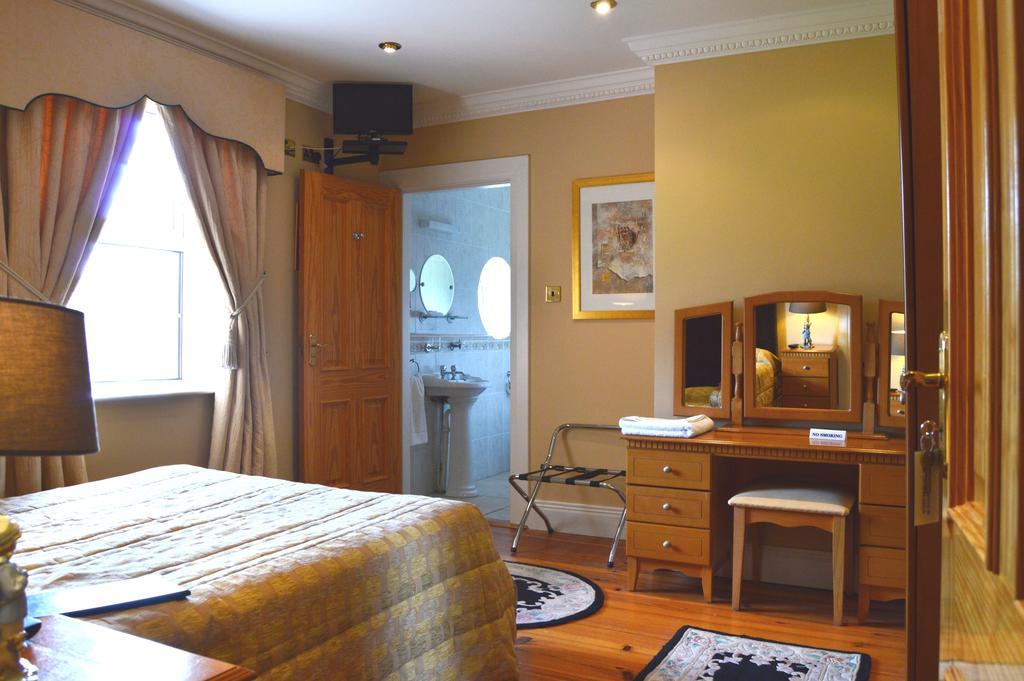 Beechwood Country House Konuk evi Malahide Oda fotoğraf