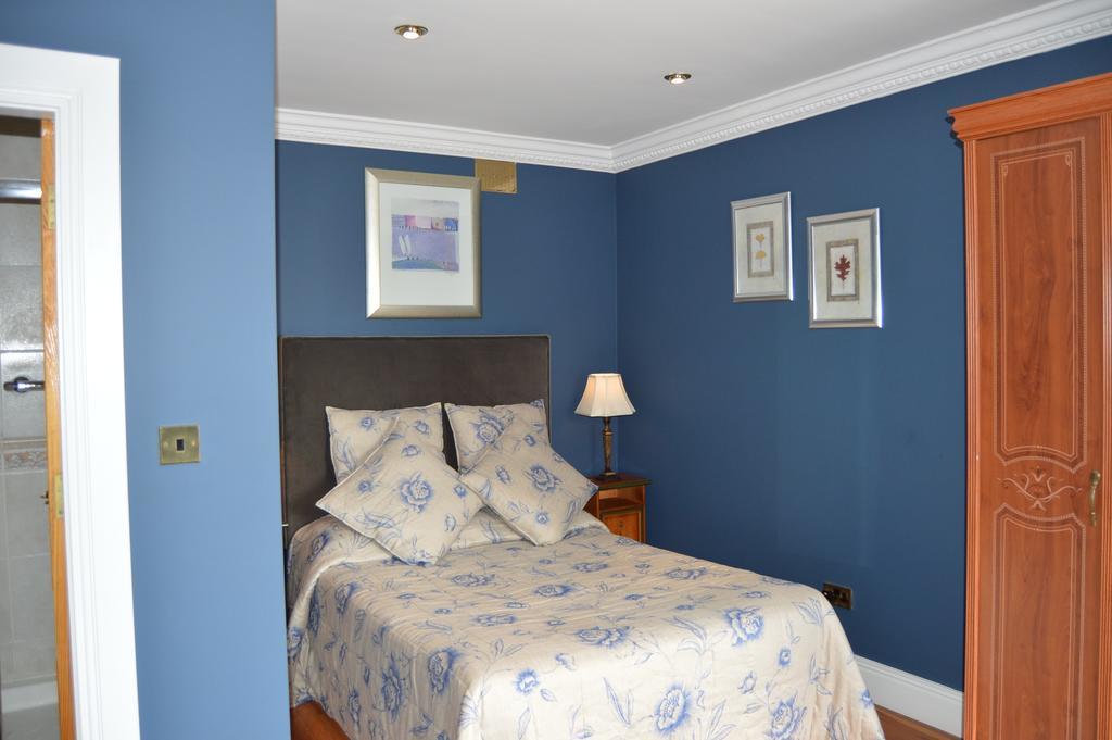 Beechwood Country House Konuk evi Malahide Oda fotoğraf