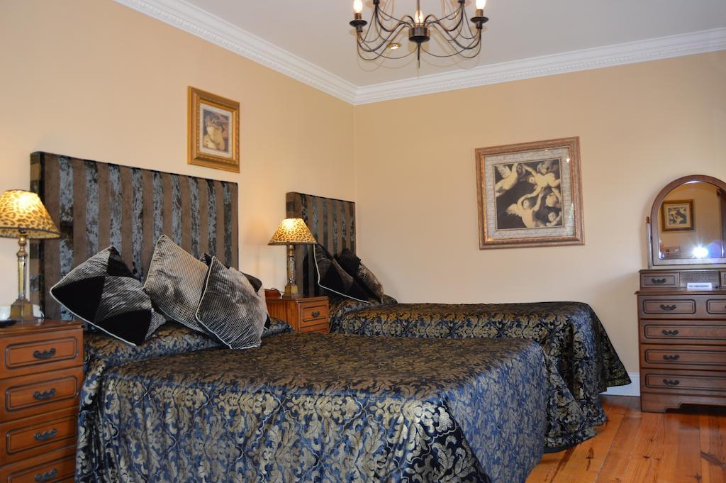 Beechwood Country House Konuk evi Malahide Oda fotoğraf