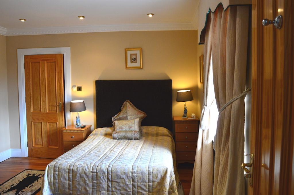 Beechwood Country House Konuk evi Malahide Oda fotoğraf
